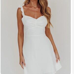 Selfie Leslie White Sweetheart Mini Dress